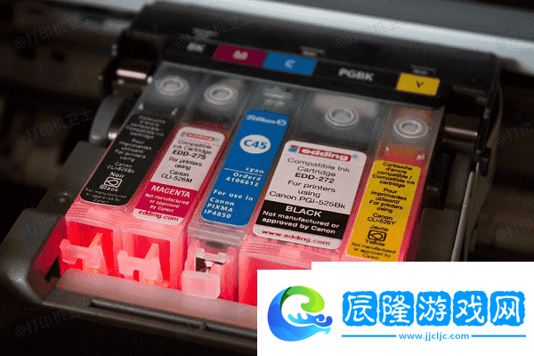看一看惠普打印機(jī)打印出來(lái)是白紙?jiān)趺椿厥?></p><p>如果墨盒已空或碳粉耗盡，需及時(shí)更換新的耗材。建議使用原裝惠普墨盒或硒鼓，避免兼容性問(wèn)題導(dǎo)致打印異常。</p><p>更換后重新測(cè)試打印，看是否恢復(fù)正常。</p><p>二、更新打印機(jī)驅(qū)動(dòng)程序</p><p>其次，打印機(jī)驅(qū)動(dòng)程序是決定打印機(jī)正常工作的關(guān)鍵因素，如果驅(qū)動(dòng)程序損壞或不兼容，都可能會(huì)導(dǎo)致打印異常。建議你使用本站來(lái)一鍵更新驅(qū)動(dòng)，以確保設(shè)備正常工作。</p><p>點(diǎn)擊此處下載安裝最新版本的本站。</p>				</div>

				<div   id=