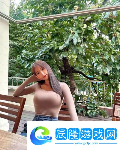 外國大片又大又好看的ppt：華麗呈現(xiàn)的視覺盛宴，讓人目不暇接，沉浸其中的絕妙體驗！